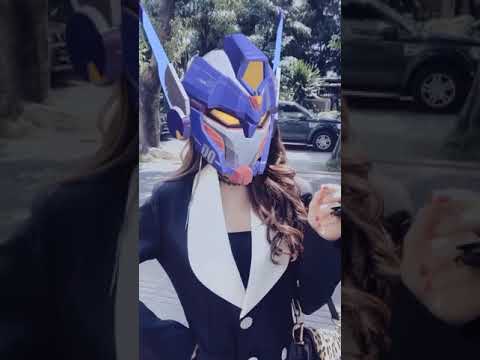 Beautiful Chinese girl, dancing to show 1492