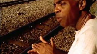 "Expresso 2222" - Gilberto Gil - Trecho do documentário Tempo Rei