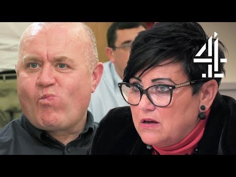 デートは請求書を割らない！？10歳の父は幸せではない｜初デート (Date DOESN'T Split Bill?! Father of 10 Is Not Happy | First Dates)