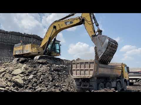 Caterpillar 365C Excavator Loading Trucks - Operator Petros Kyrkos