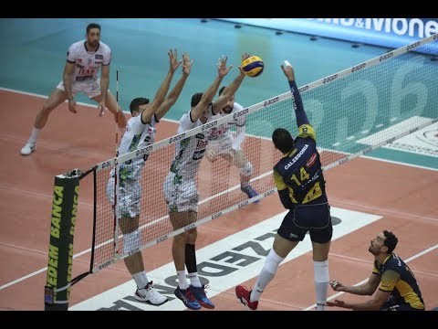 Highlights di Calzedonia Verona-Itas Trentino 3-2 (21^ giornata di SuperLega)