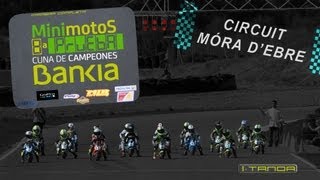 preview picture of video '8ª CARRERA Minimotos 1ª Tanda. Circuit Móra D'Ebre. Cuna de Campeones Bankia'