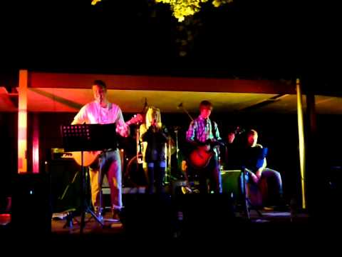 Trudy van Fredward - Down In The Past (Cover) - LIVE