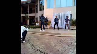 Numerica présente vas-y molo au collège excellence