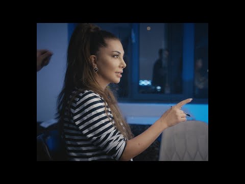 İğne İplik - Ebru Yaşar