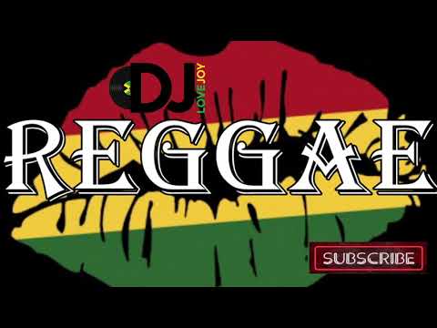 Reggae. Feat, Busy Signal, Cecile, Chris Martin, Sizzla, Tarrus Riley, Romain Virgo, Jah Cure