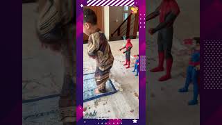 Download lagu Lucu Banget! Abang L Belajar Jadi Imam, Mainannya Diajak Salat Juga mp3