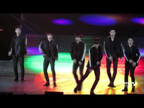 엑소(EXO) - KO KO BOP @ 2019 SMTOWN in Chile Day 1