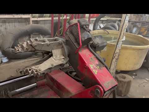 Corghi Tire Machine