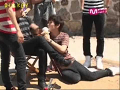 SHINee Onew x Key (Onkey)  Trouble Maker MV