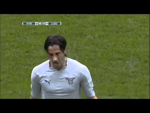 Intel vs. Lazio red card scene on April 23, 2011