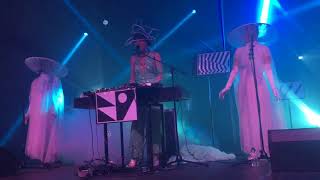 Hundred Waters live “Blanket Me” @ Coachella Sonora Tent April 14, 2018