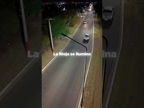 💡 La Avenida Felipe Varela cuenta con nueva iluminación