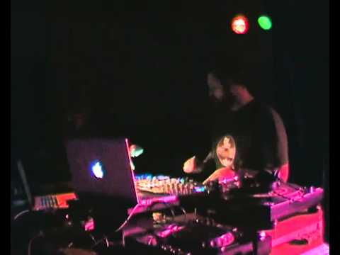 TITOF@PAGOA 25-12-11.MP4