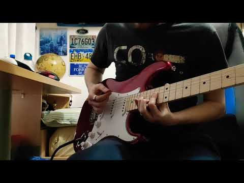 Harley Benton ST-20, the cheapest electric guitar to buy (only 79€)!