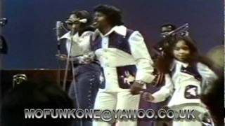 JAMES BROWN - HELL.LIVE TV PERFROMANCE 1974