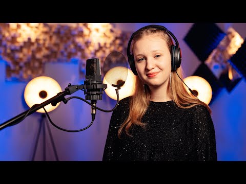 Dominika Stec - Szara kolęda