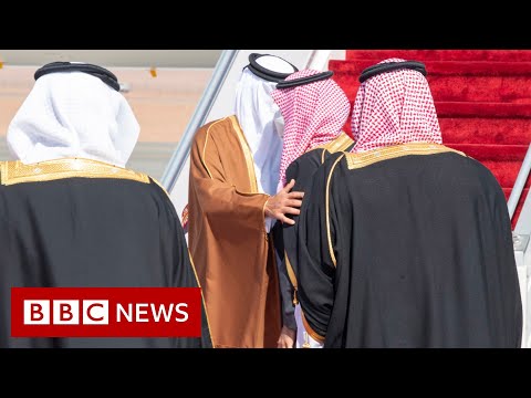 卡達危機。海灣國家領導人有望在峰會上結束禁運 - BBC News (Qatar crisis: Gulf leaders expected to end embargo at summit - BBC News)