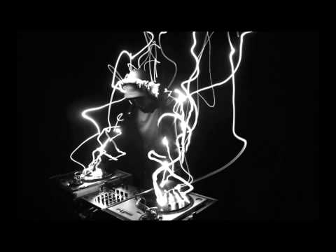 Dj Analyzer vs. Cary August - Insomnia 2K13 (Dj Analyzer Mix)