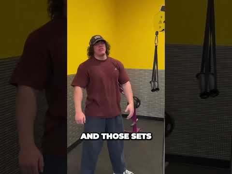 Sam gives advice for elbow pain | Spring Bulk Day 182 - Arms @sam_sulek #samsulek  #reels #viral