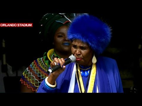 Mama Dorothy Masuku pays tribute in song to Mama Winnie