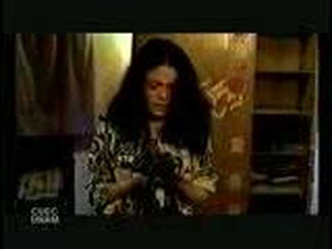 Skápate - Los De Abajo (Videoclip 2002)