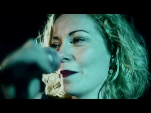 Anneke van Giersbergen & Danny Cavanagh - The Blower's Daughter