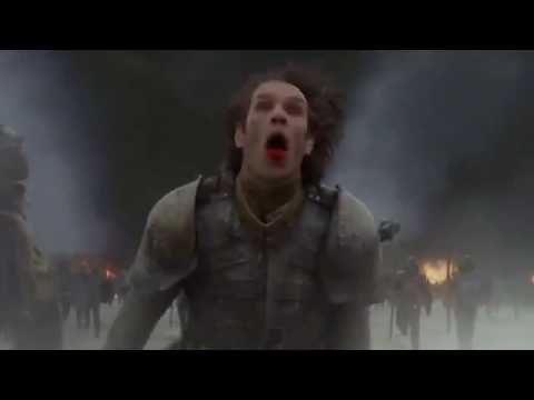 Daenerys destruye a La Flota de Hierro y ataca Kings's Landing--- got latino