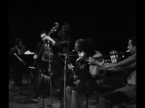 "Charles Mingus Sextet" 1970 Pithecanthropus Erectus  y una incómoda entrevista