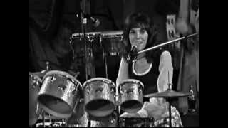THE CARPENTERS Live in Concert 1972 THE SONGS OF BURT BACHARACH (Medley)