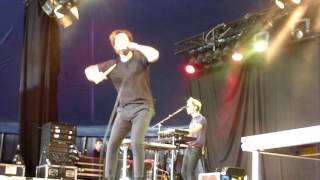 J. Bernardt - The Question @ Metropolis Festival (2/3)