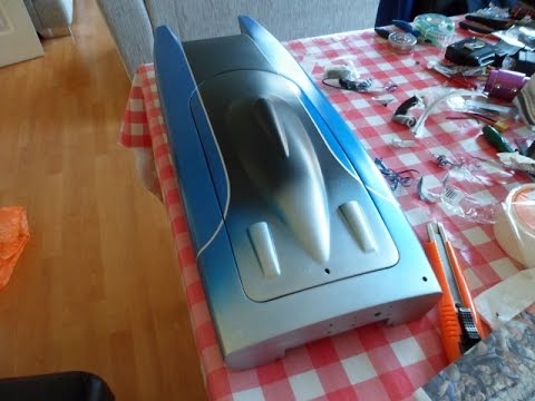 Painting an RC Boat (SURGE CRUSHER TRANSFORMATION!)
