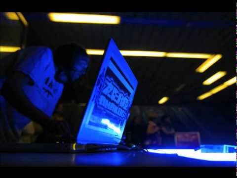 download lagu mp3 mp4 Save The Robot Infra EP 2009, download mp3 Save The Robot Infra EP 2009 free downloadn, video klip Save The Robot Infra EP 2009