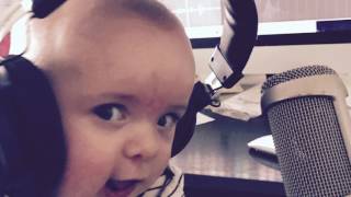 Download lagu Pick Up The Phone 'original Ringtone' mp3