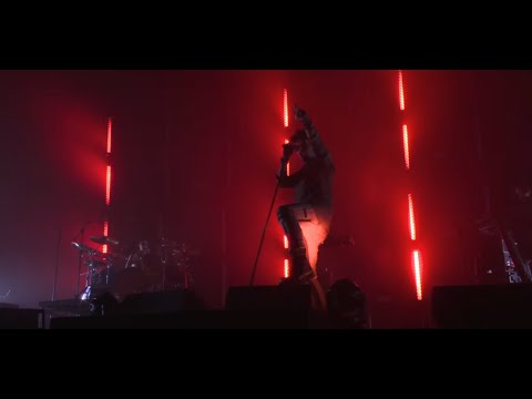 Videoclip de Love Hurt Bleed (Live at Brixton Academy) — Gary Numan
