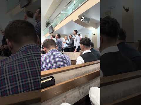 Suntem doar o răsuflare-Grup Voitinel