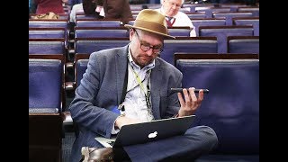 NYT Reporter Glenn Thrush Accused Of Sexual Assault thumbnail