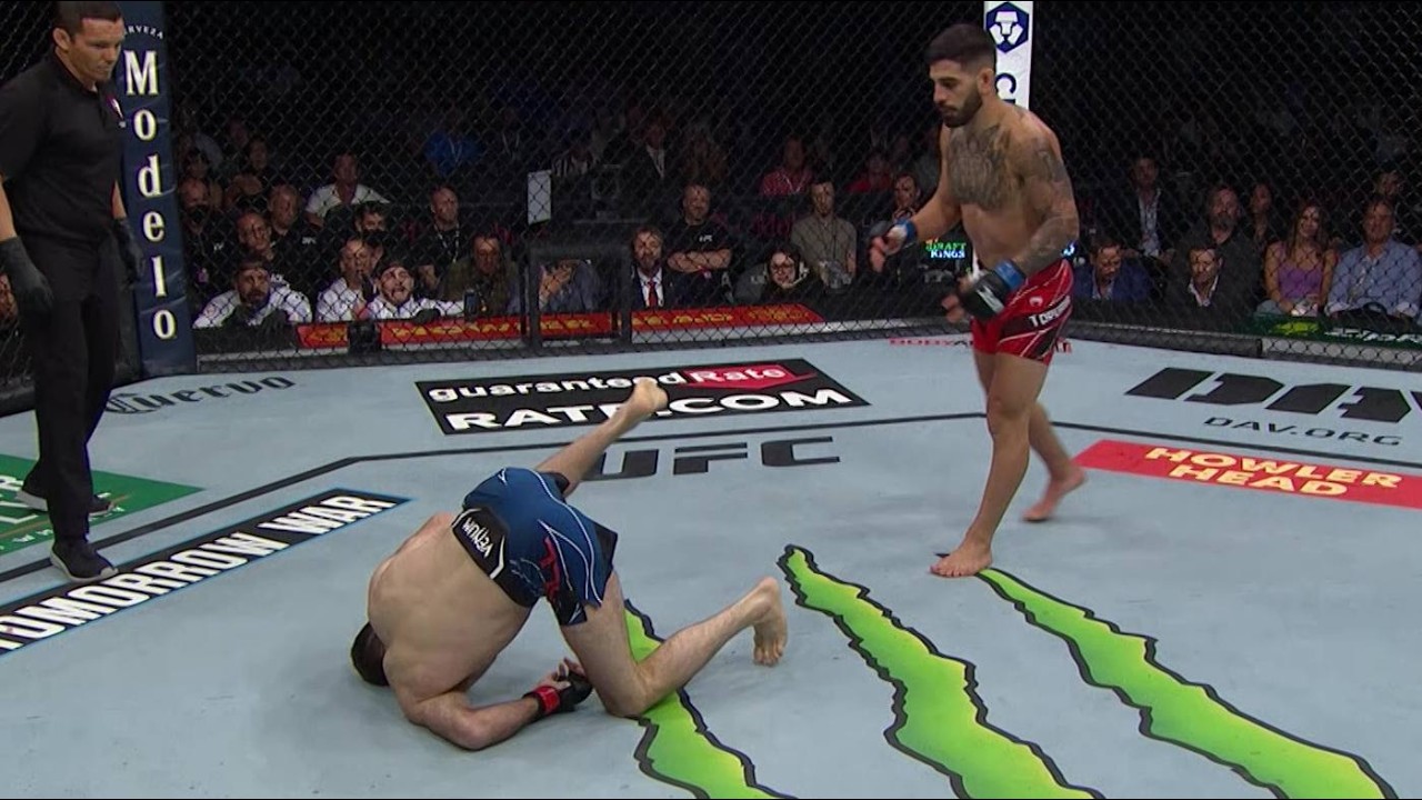 Илия Топурия vs Райан Холл | Полный бой