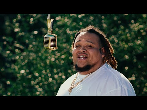 Big Kuza - Wait On Me (Hanging Mic Performance)