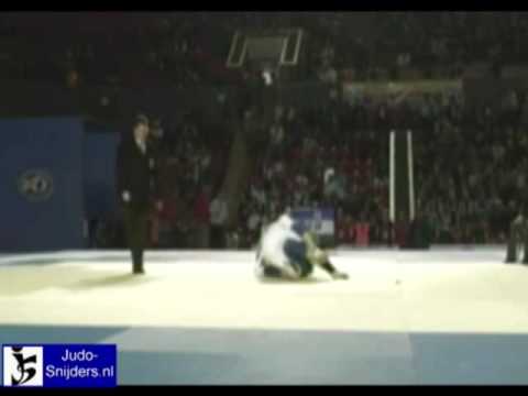Judo 2009 Tbilisi: Jacques (BEL) - Pukite (LAT) [-70kg].