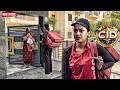 Officer Shreya Goes Undercover As A Delivery Girl To Monitor The Criminal S House CID BANGLA