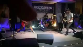 Download lagu INTUISI - 1995 [ H2O Cover ] (Live @Debong Cafe Jakarta) mp3