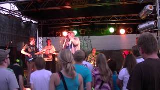 Cornadoor backed by Boomrush Backup - Here I am (Live @ P-Town Open Air 2011)