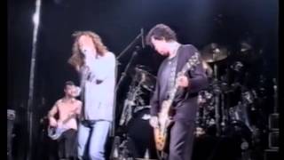 Page & Plant Night Flight 1998 live (filmed from the pit)