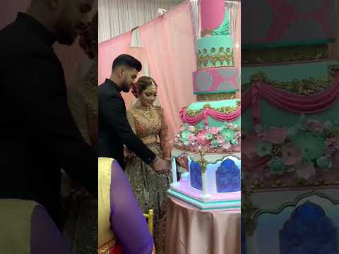 shalani tharaka wedding cake 🎂  #wedding #shalani_tharaka #shorts