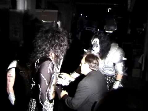 KISS Huddle Before the Show Charleston, SC. Last Show by Four Original Members of KISS