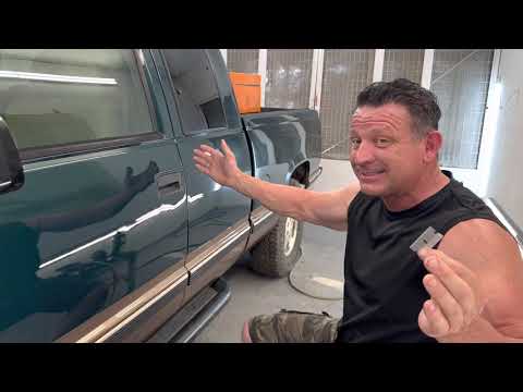Cutting out a run, car painting tip.