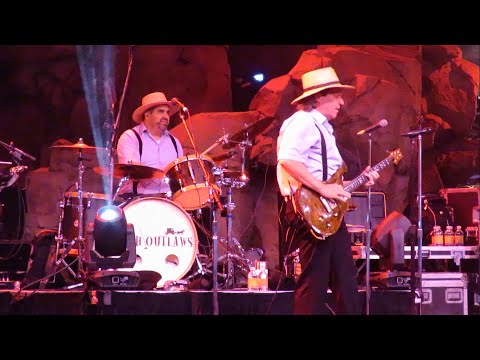 The Amish Outlaws - Panama (Van Halen cover) - 10/14/22 - Mohegan Sun - Wolf Den - Uncasville, CT