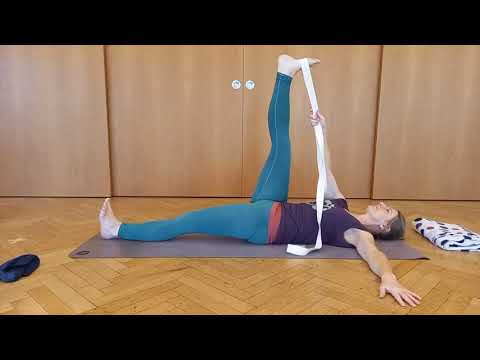 40min Yoga am Abend für innere Ruhe und erfrischende Entspannung. Inkl. 15min geführtes Savasana!