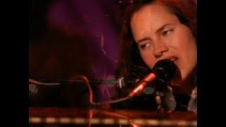 Natalie Merchant - Verdi Cries (w/ intro) (VH1 Live, 2005)